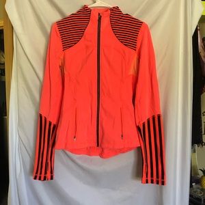 Lululemon Zip Up Jacket Size 6